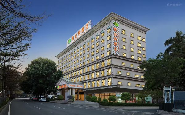 维也纳酒店